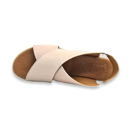 Sandalia de Cuña Beige