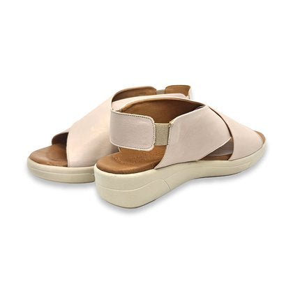 Sandalia de Cuña Beige