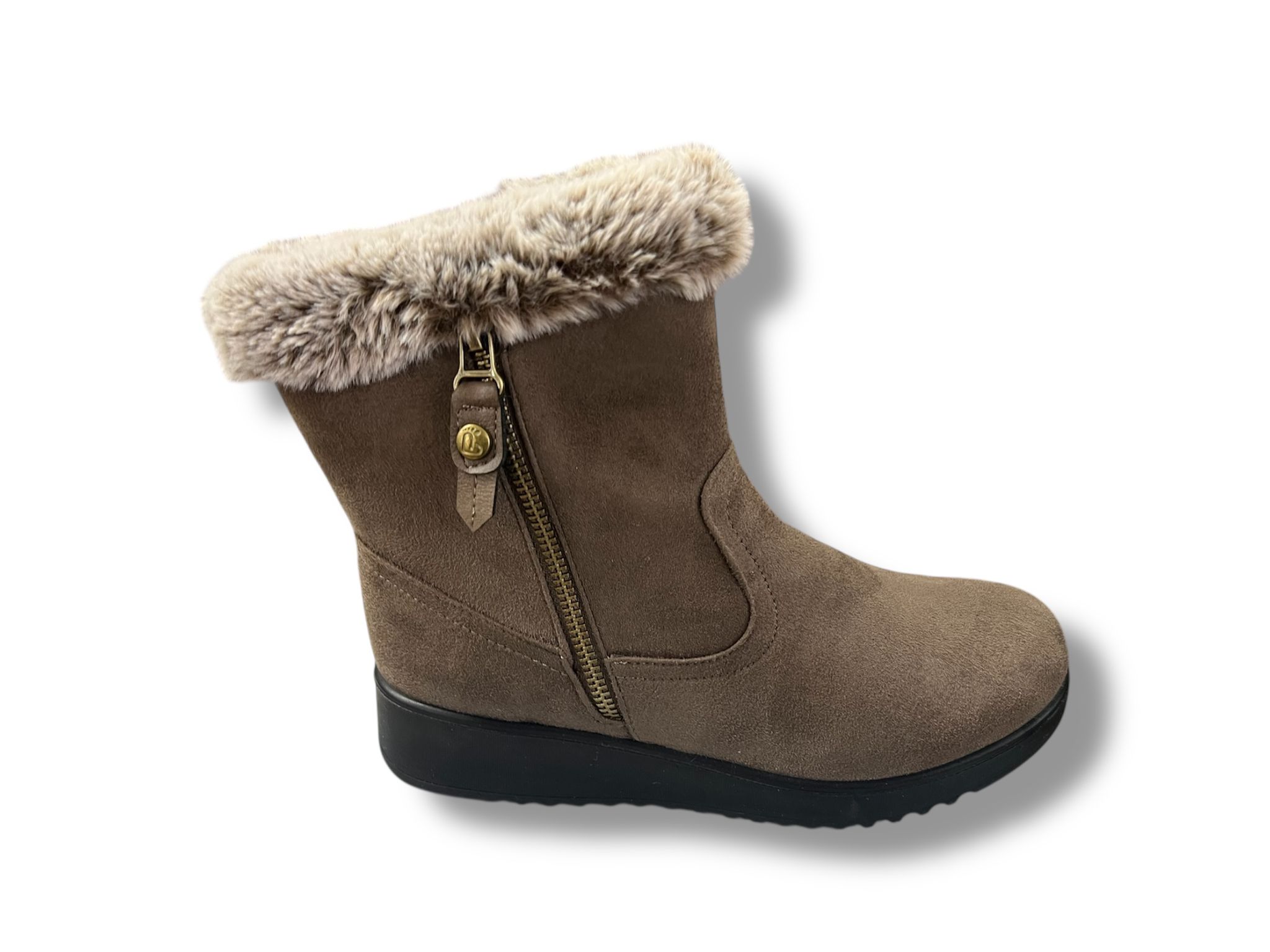 27166 Botín para señora plano tipo sport con cremallera lateral forrado de pelo en color taupe.