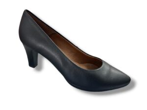 4276 Salón para señora en piel de color negro ( hecho en España)