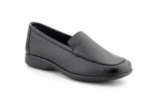 530 Mocasín para señora en piel de color negro ( hecho en España)