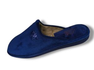 8707 Zapatilla para casa de caballero en suapel color azul, fabricada en España.