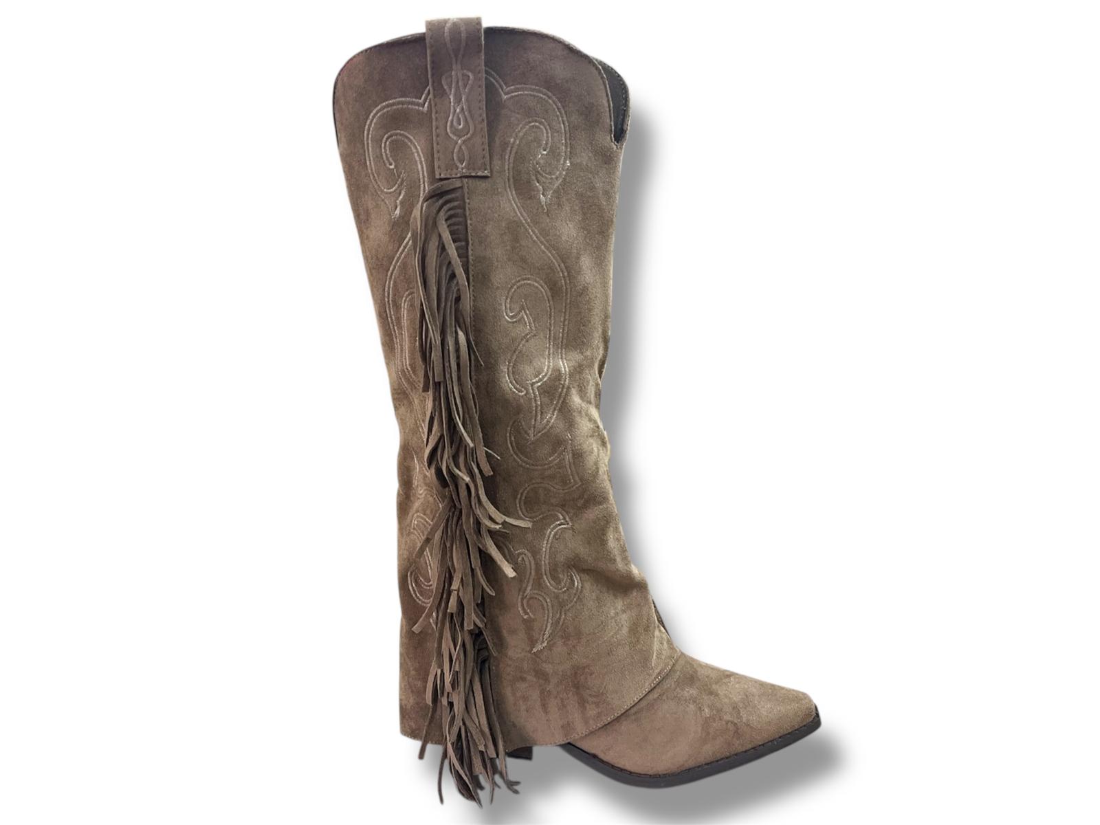 HB 1063 Bota para señora tipo cawboy con flecos y cremallera lateral en antelina de color kaki