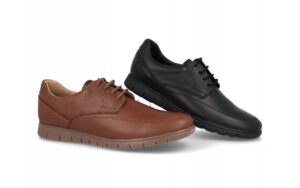 Zapato de piel para hombre modelo 2492 con cordones en colores negro y cuero